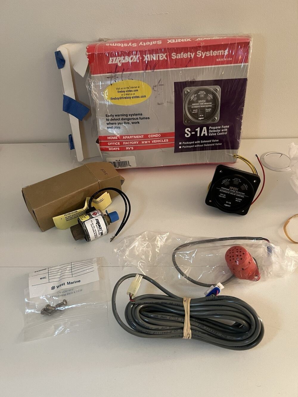 Fireboy-Xintex S-1A Propane Detector Sensor, Solenoid Shut Off New Open Box